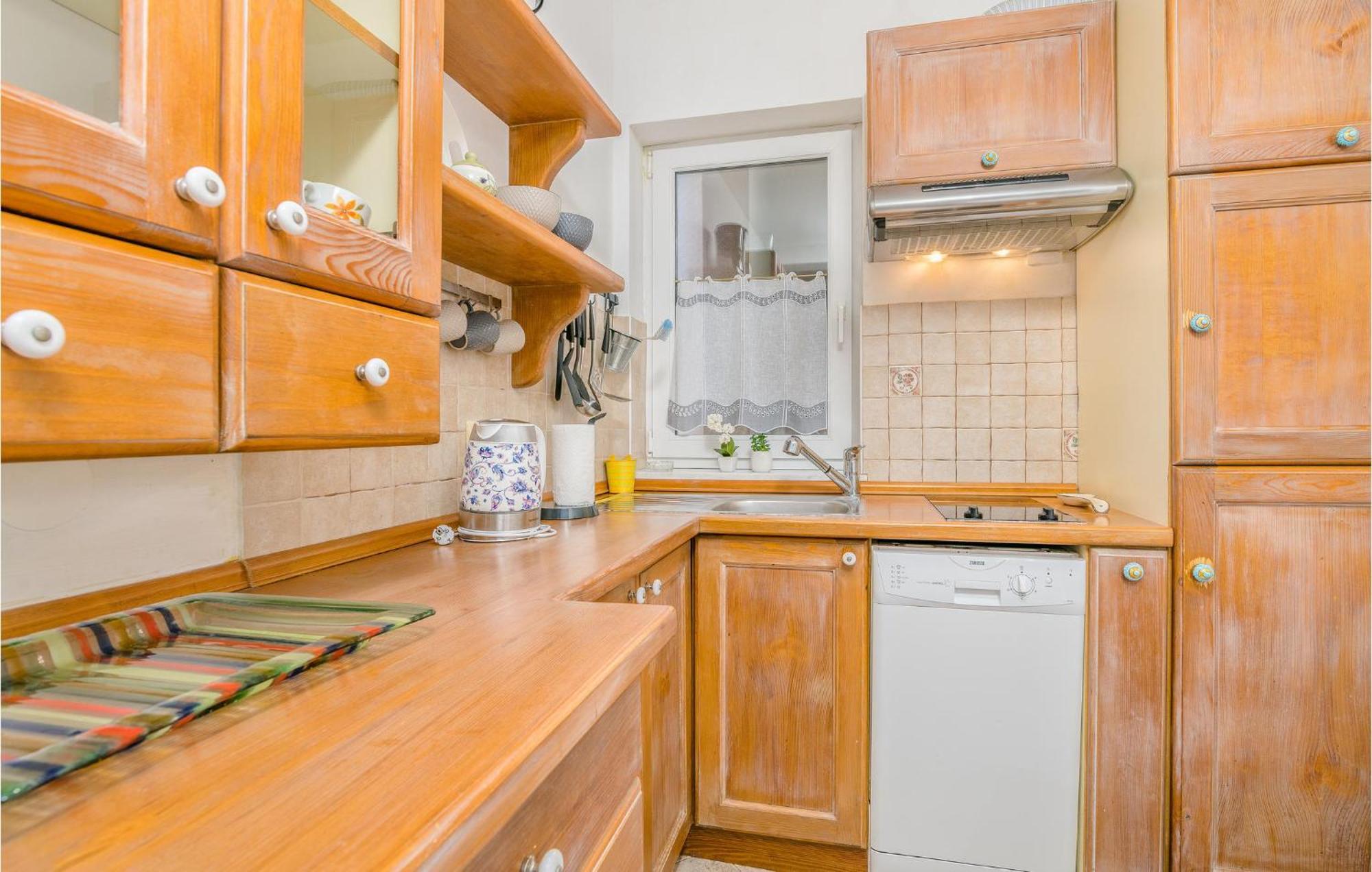 Gorgeous Apartment In Cizici With House Sea View Экстерьер фото