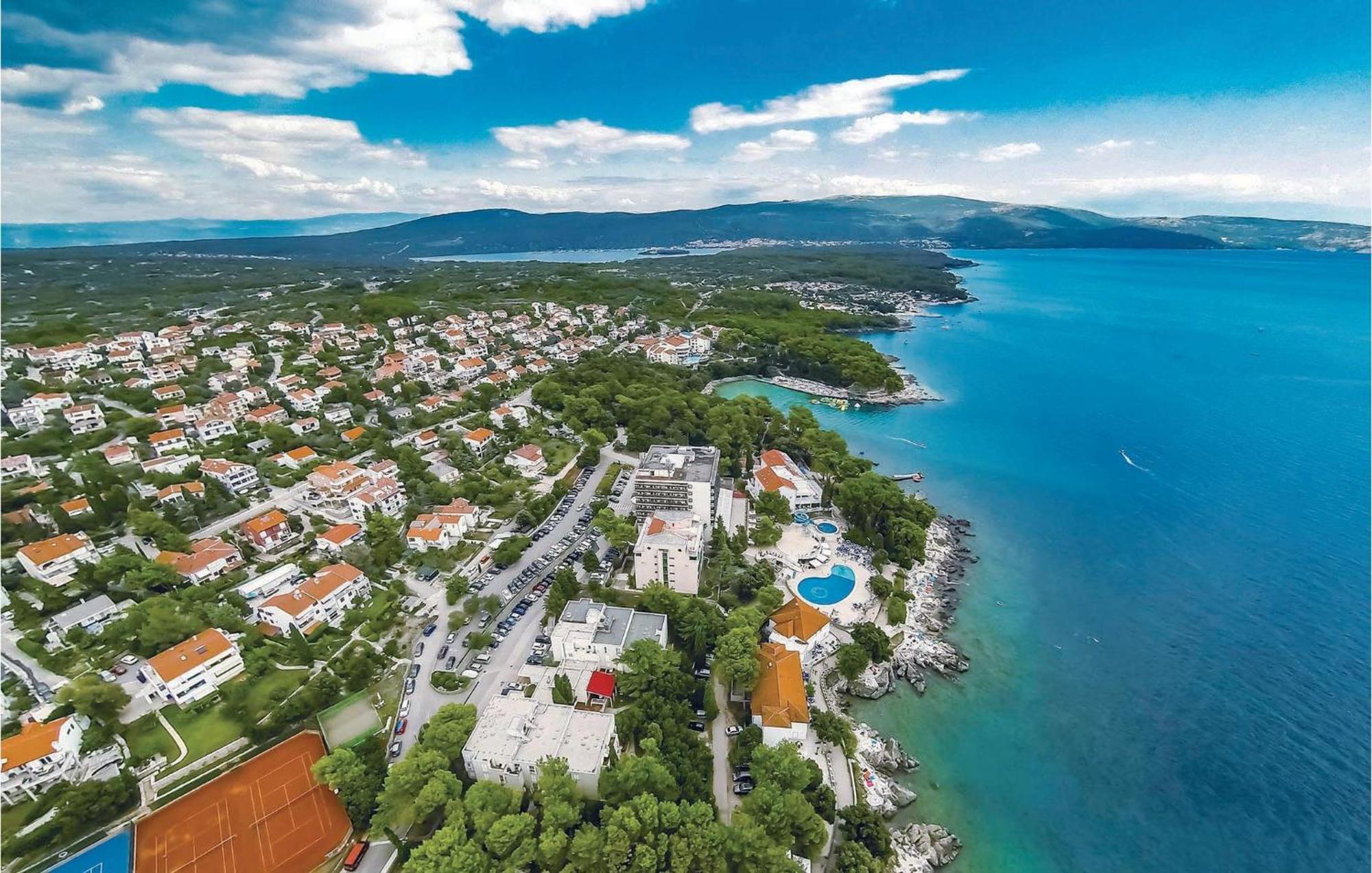 Gorgeous Apartment In Cizici With House Sea View Экстерьер фото